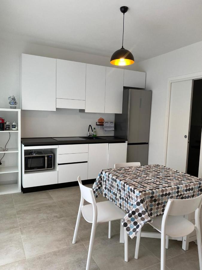 Torregrande Apartments Torre Grande Buitenkant foto